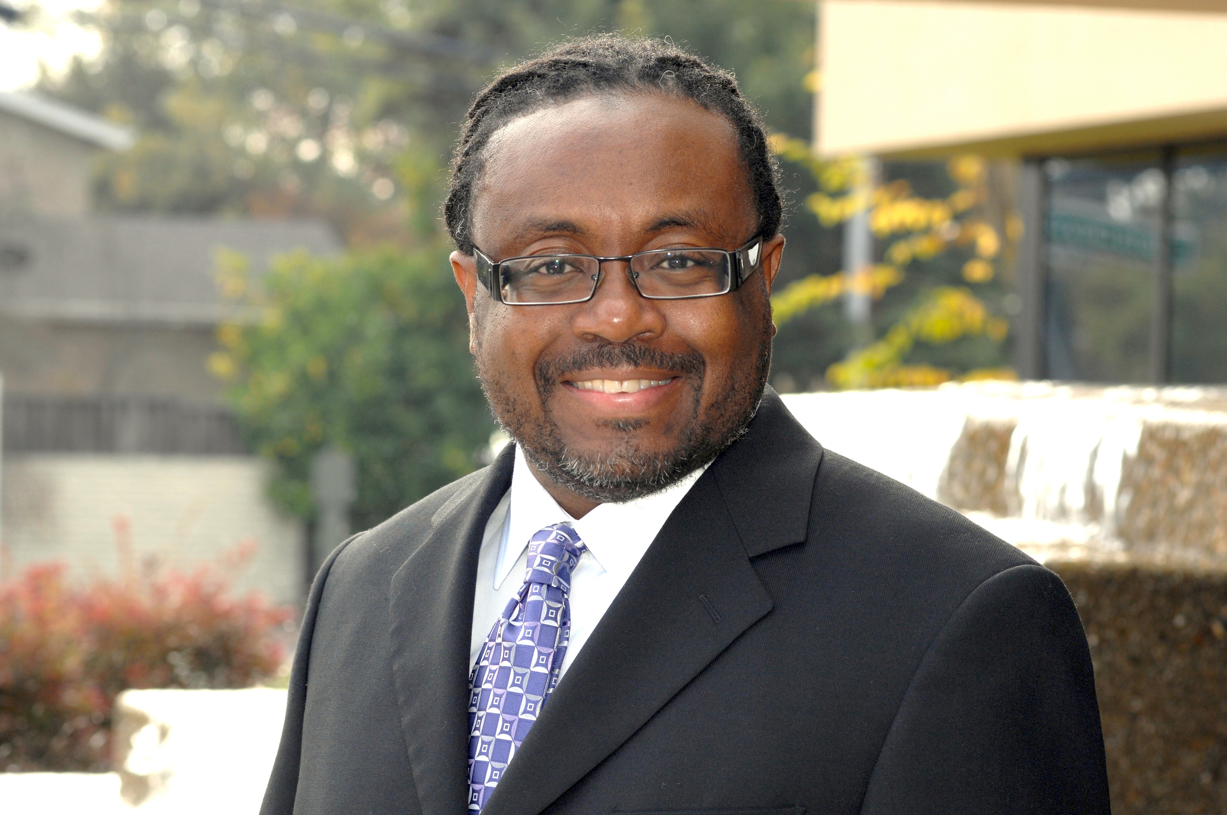 John R Edwards, LCSW - Counseling & Psychotherapy in Oakland, CA Logo