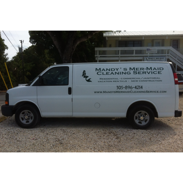 Mandy's Mer-Maid Cleaning Service Key Largo Logo