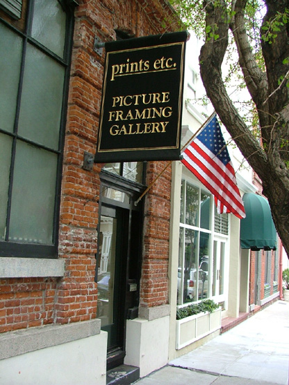 Prints Etc. Picture Framing Gallery Logo