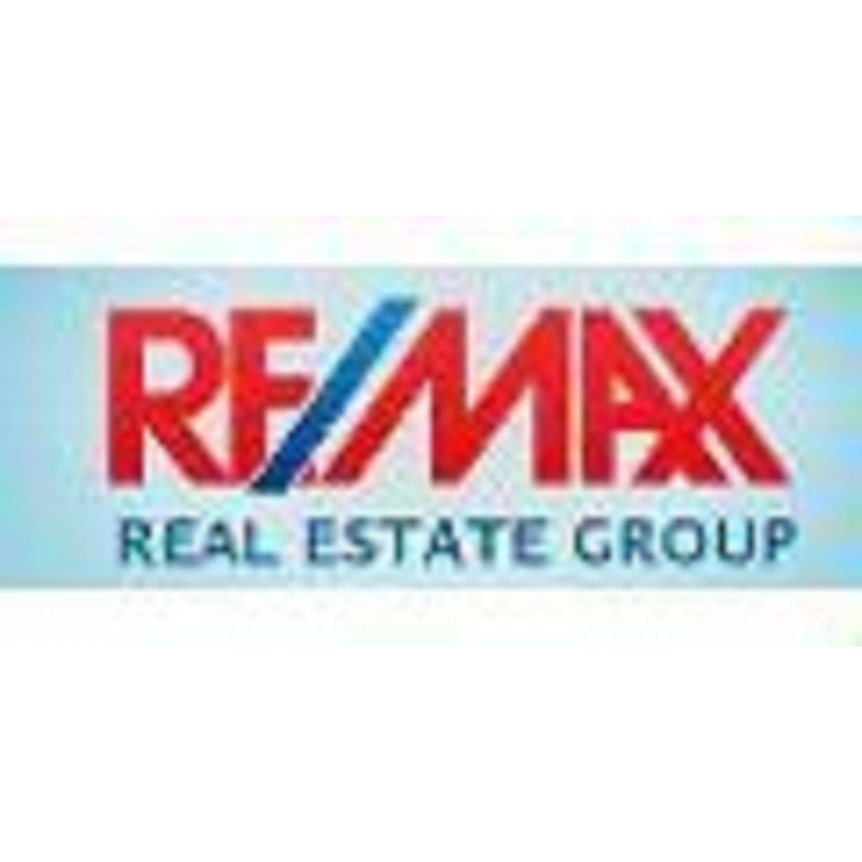 RE/MAX Real Estate Group Logo